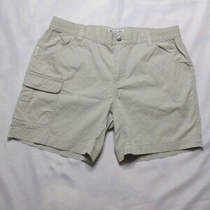 COLUMBIA womens SHORTS khaki CARGO tan OUTDOOR hiking SIZE M